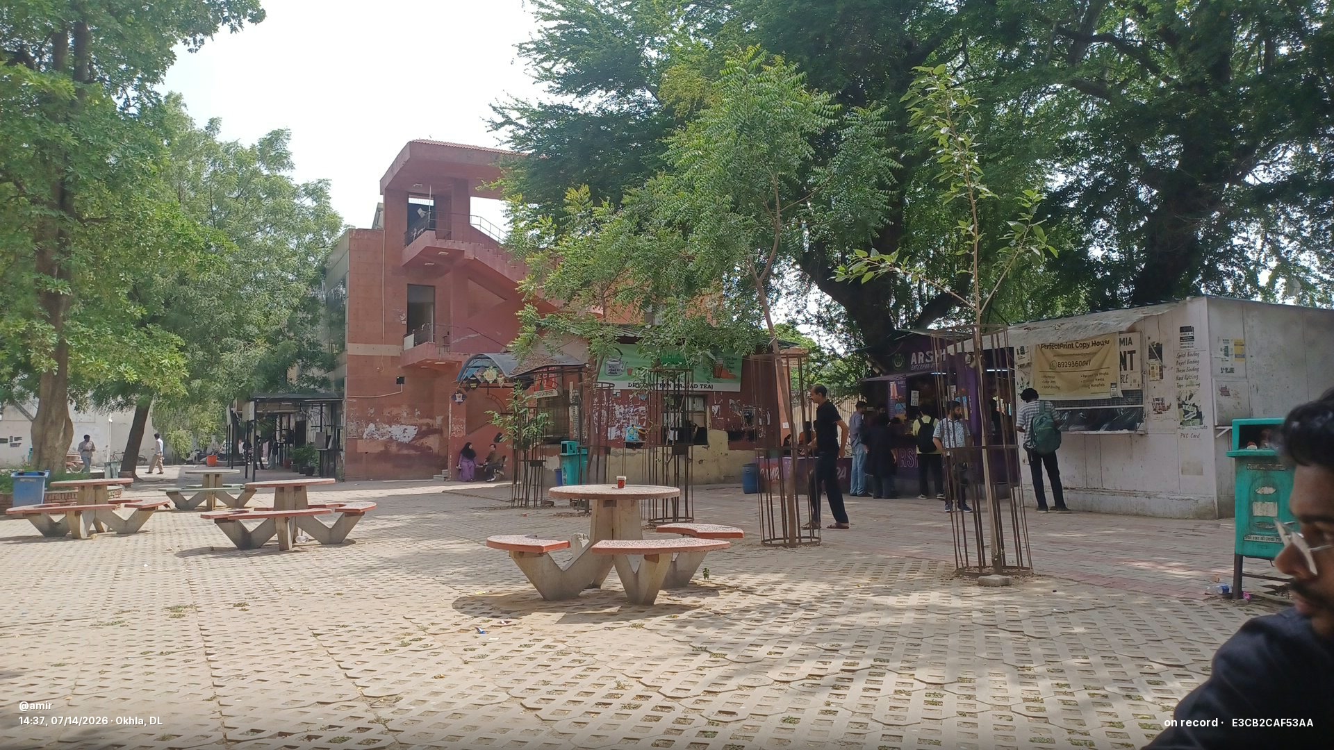 Central Canteen 
Jamia Millia Islamia